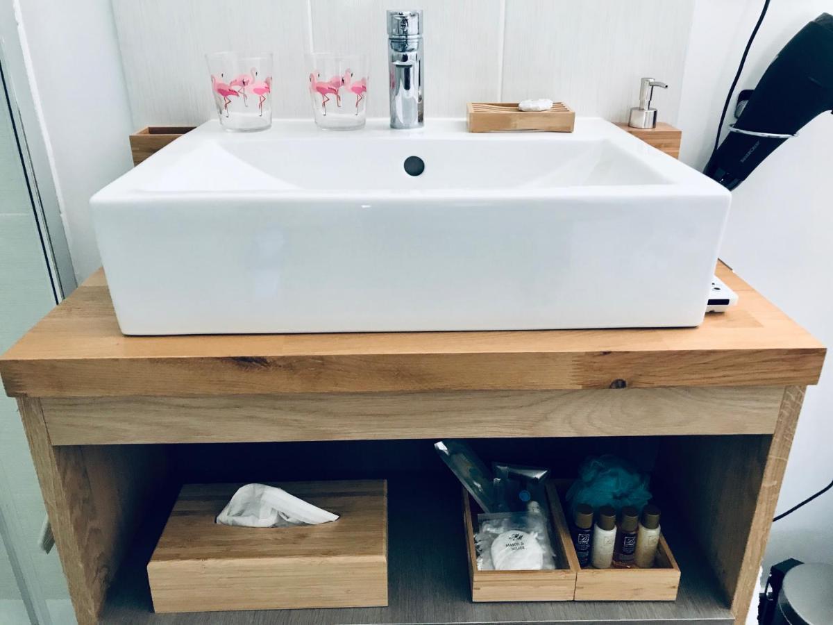 Guesthouse La Costiere - Logements Independants - Espace Piscine Jacuzzi Люнель Экстерьер фото