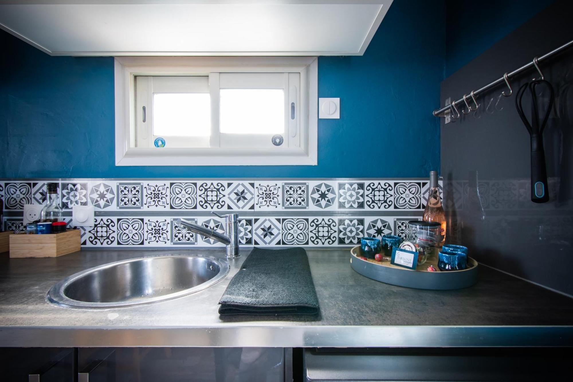 Guesthouse La Costiere - Logements Independants - Espace Piscine Jacuzzi Люнель Экстерьер фото
