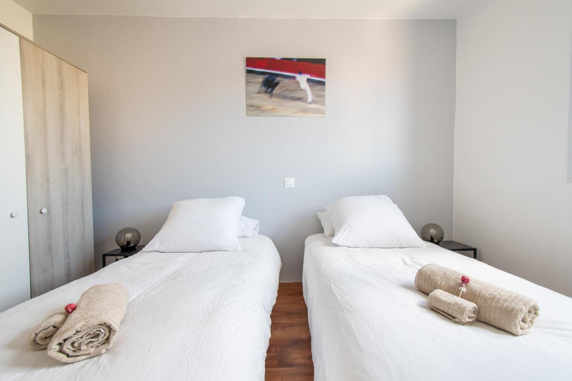 Guesthouse La Costiere - Logements Independants - Espace Piscine Jacuzzi Люнель Экстерьер фото